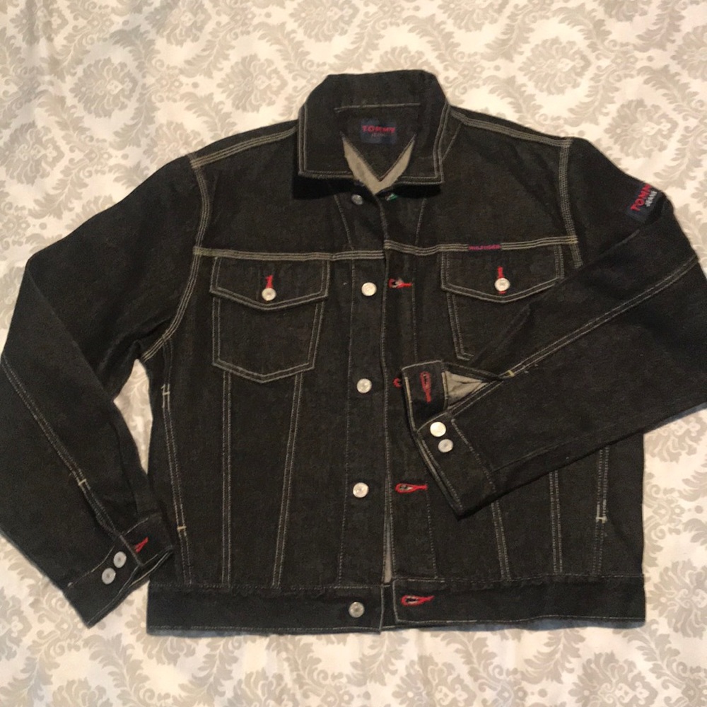 Tommy Hilfiger black jean men’s jacket. EUC. Sz M